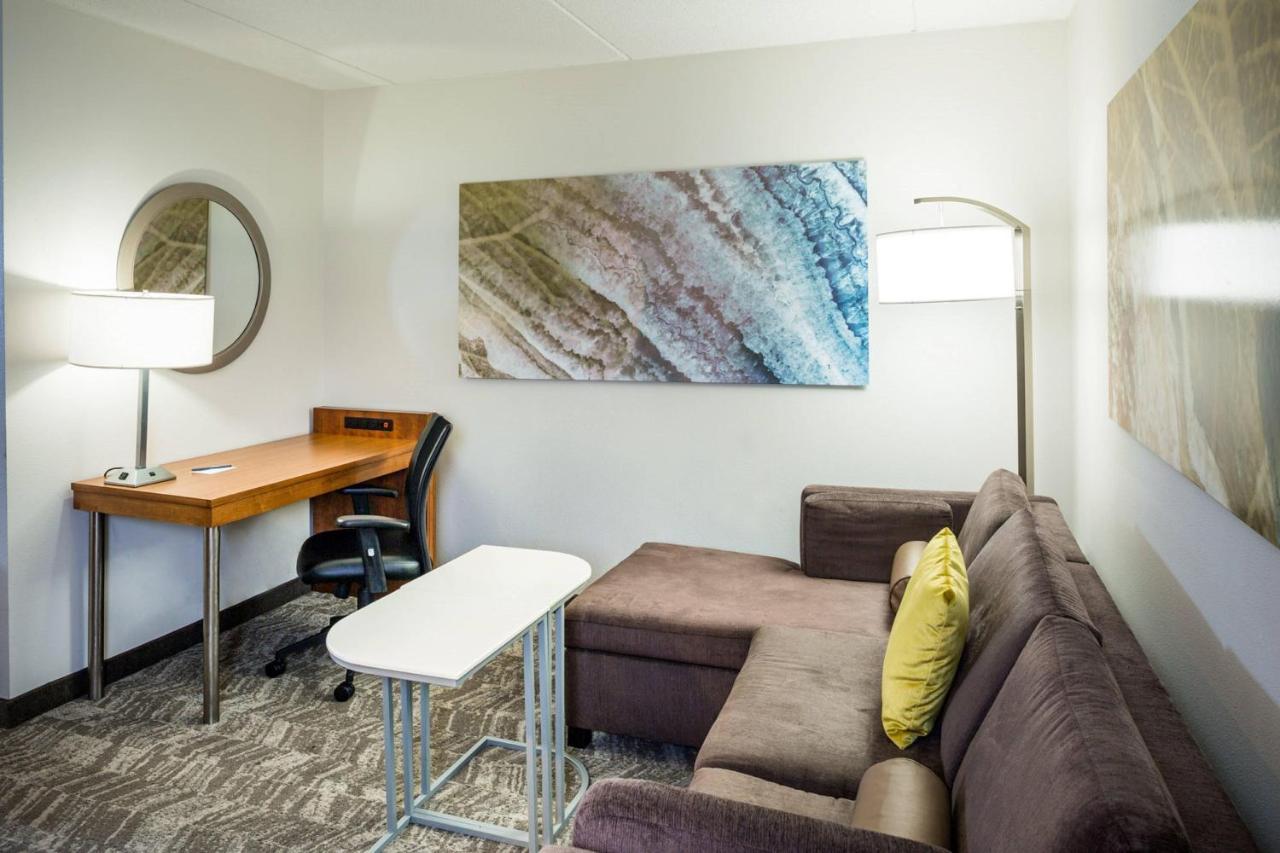 Springhill Suites Hampton Eksteriør bilde
