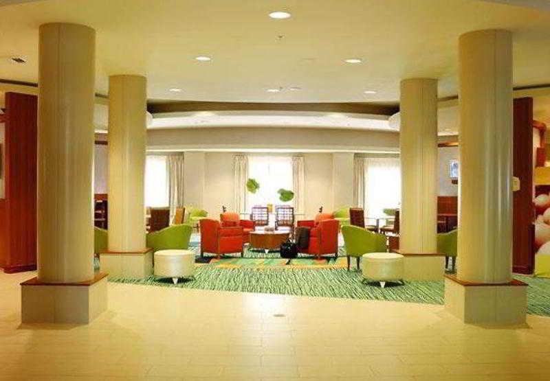Springhill Suites Hampton Interiør bilde