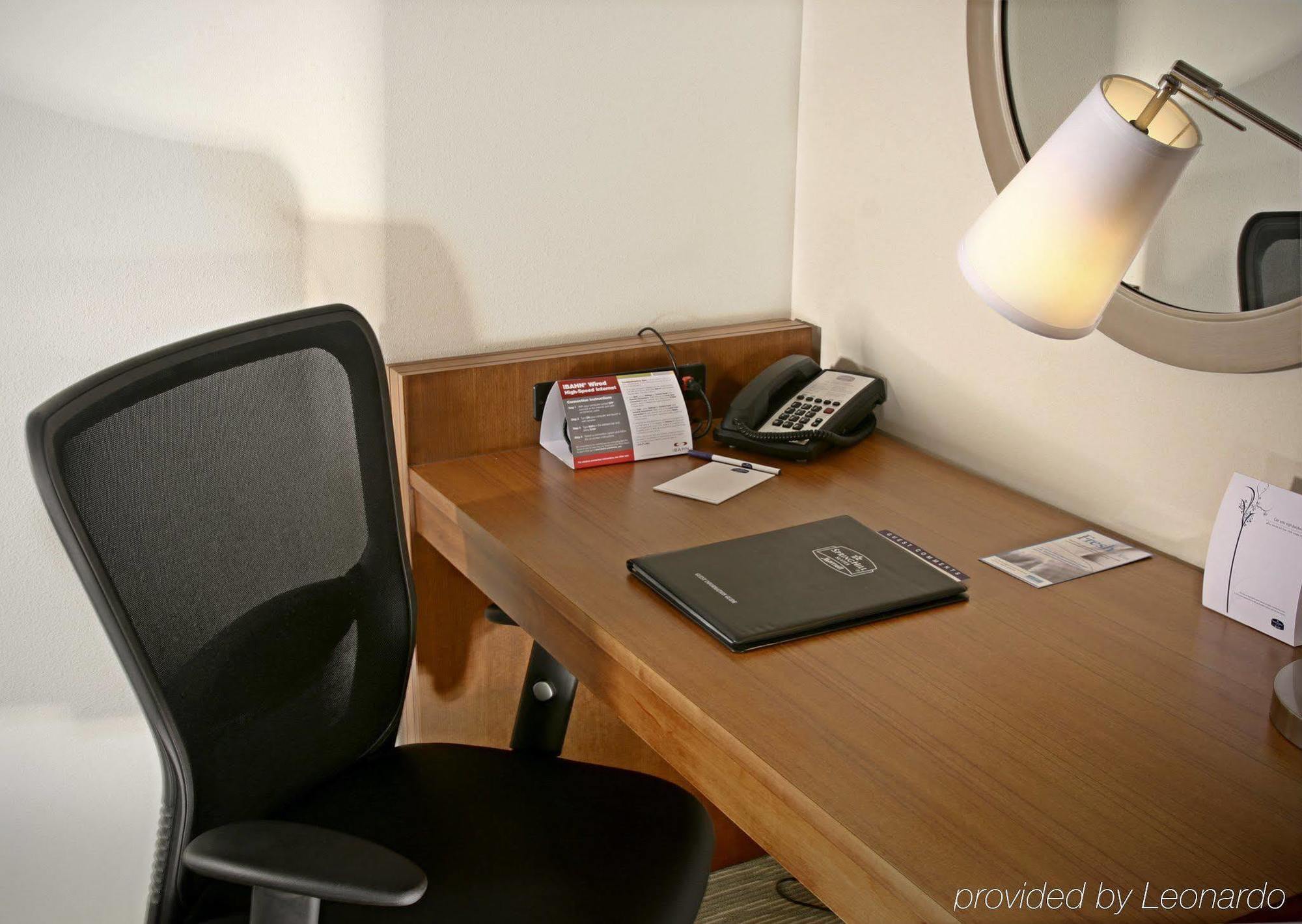 Springhill Suites Hampton Eksteriør bilde