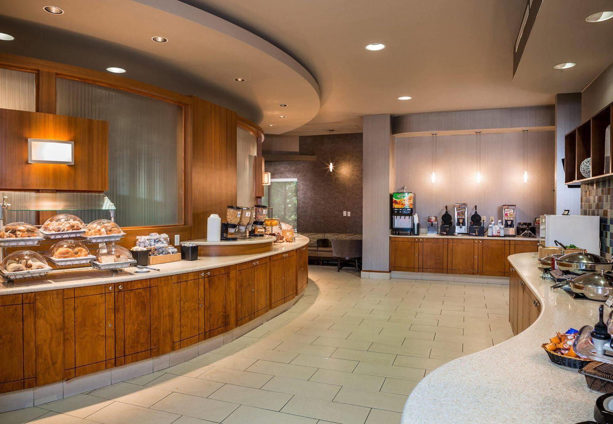 Springhill Suites Hampton Eksteriør bilde